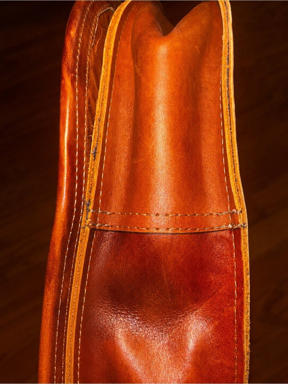 Genuine Leather Brown Saddle Shoulder Bag Purse Long Strap Suede Interior - Picture 6 of 8